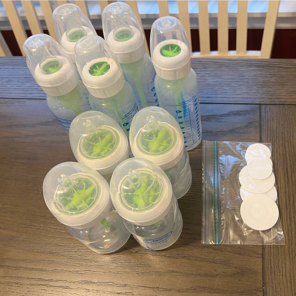 Dr. Brown's Natural Flow Anti-Colic Baby Bottles with Level 1 Slow Flow Nipple